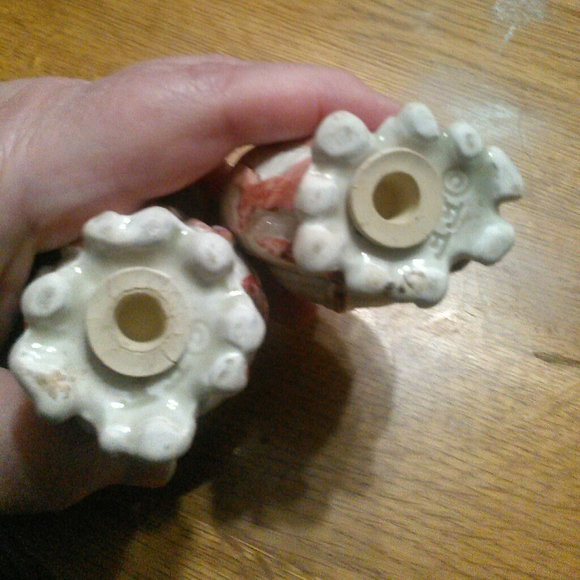 Vintage Fitz&Floyd Seashell Salt &Pepper Shakers - Picture 3 of 3